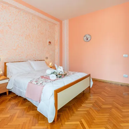 Apartamento Leandro's House Near Thermal Baths Montecatini Terme